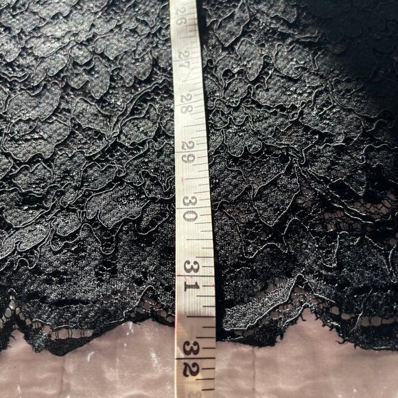 Sz2 Diane von Furstenberg Authentic Mini Black Lace Dress – Perfect LBD! - Picture 13 of 14